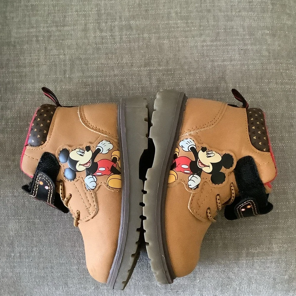Disney Junior Mickey Mouse Hiking Boots🇺🇸